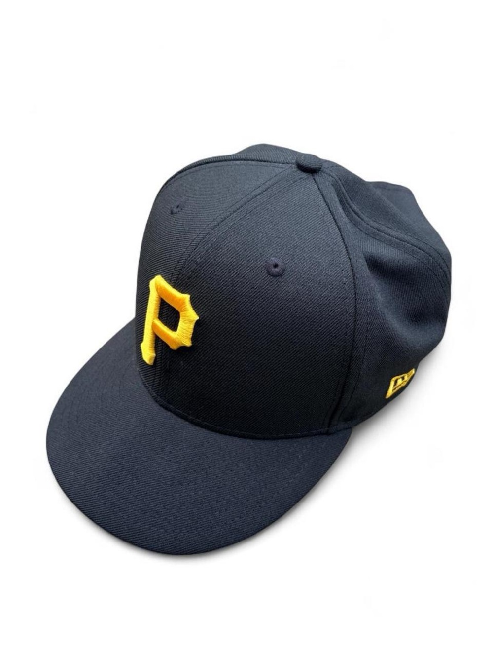 New Era Pittsburgh Pirates Embroidered “P” Snapback Cap – Black/Gold, M/L